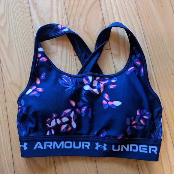 Under Armour Extra- Small sports bra, never worn - Picture 1 of 4
